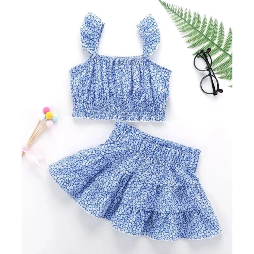 Girls set, top and skirt, size 5